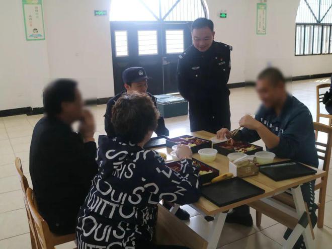 】四岔河监狱尹吕恺：坚守初心的破题者开元棋牌【2024年度优秀主管警官(图6)