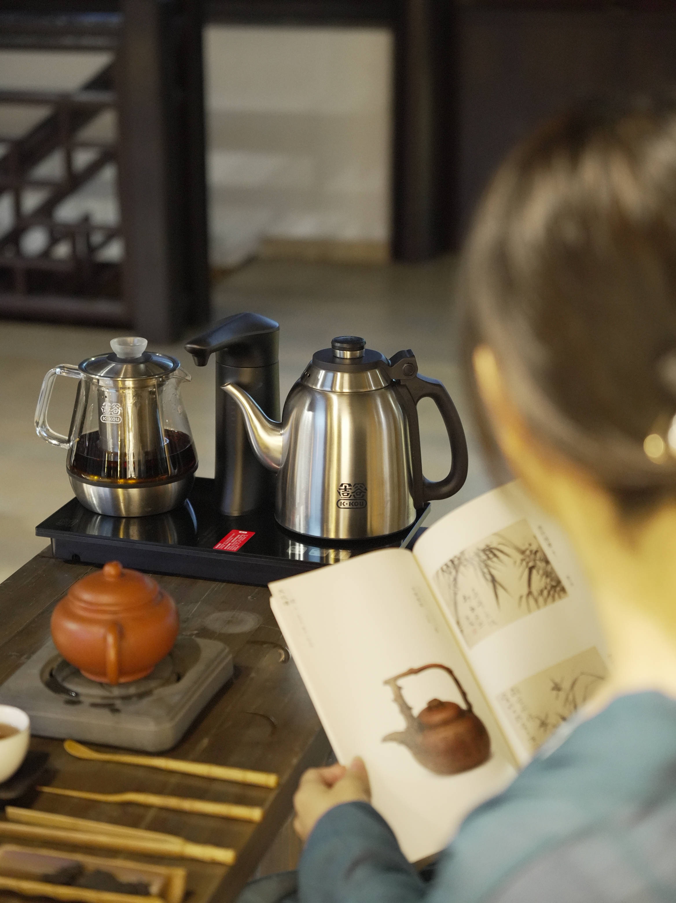 喝茶口味！待客聚会体面又简单方便开元棋牌网站烧水煮茶照顾不同人的(图3)